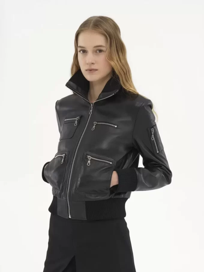 Blouson court en cuir