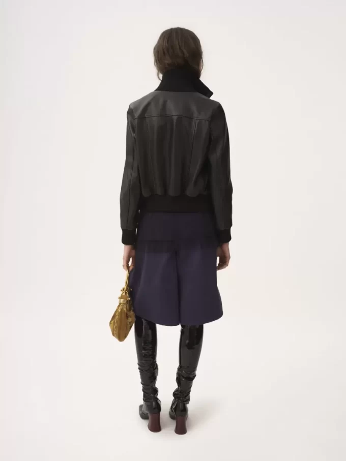 Blouson court en cuir