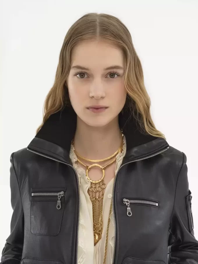 Blouson court en cuir