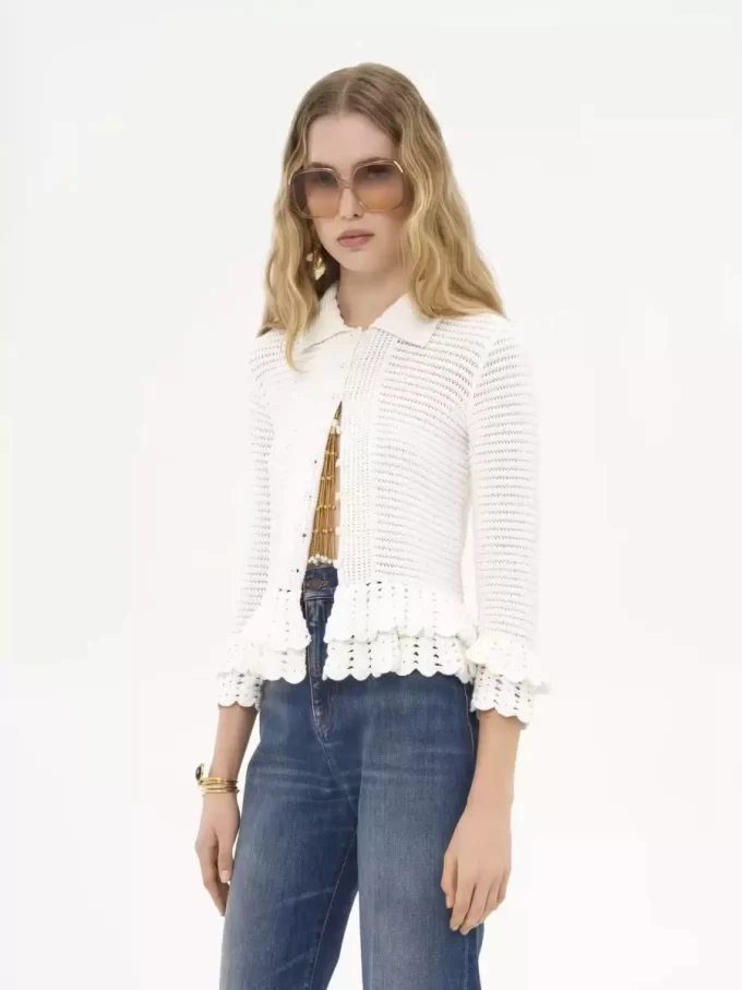 Cardigan ajusté à volants en tricot crochet Cardigan ajusté à volants en tricot crochet