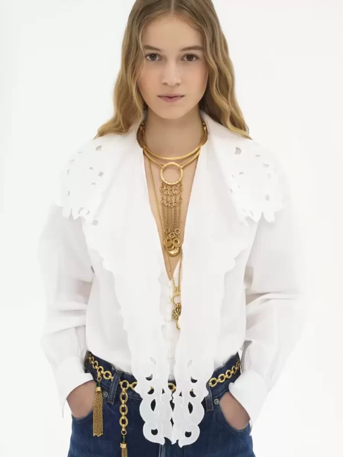 Chemise lavallière brodée en popeline de coton Chemise lavallière brodée en popeline de coton