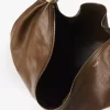 Grand sac hobo bracelet en cuir grainé