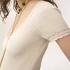 Haut ajusté à col rond en tricot de laine et dentelle Haut ajusté à col rond en tricot de laine et dentelle