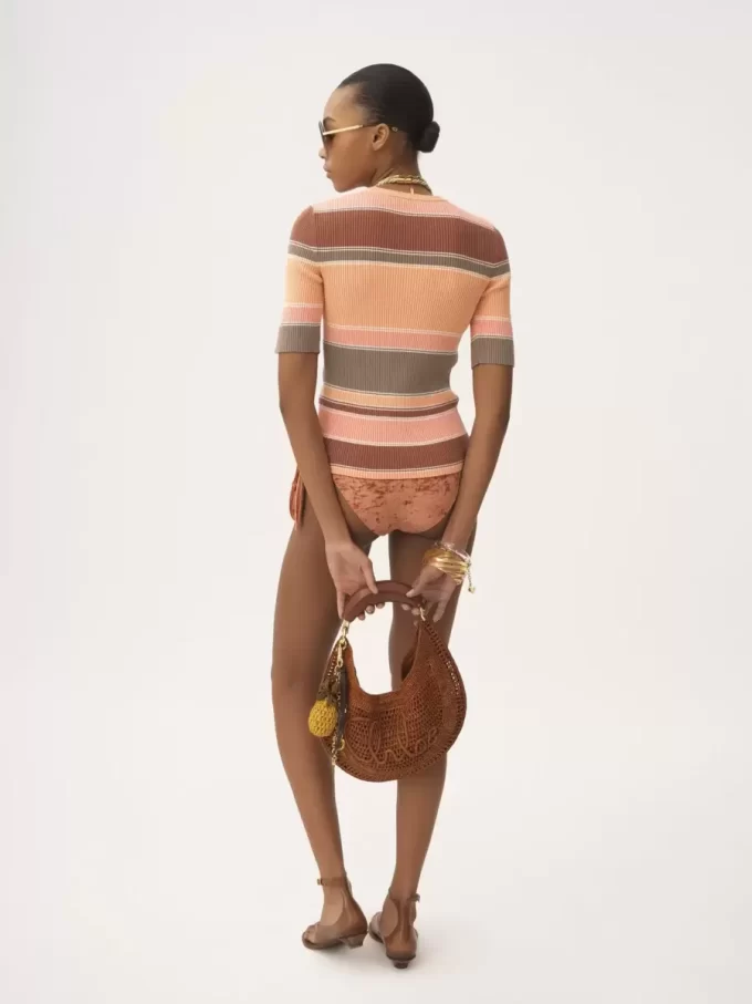 Haut ajusté à manches coudées avec logo en tricot de coton Haut ajusté à manches coudées avec logo en tricot de coton