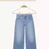 Jean en denim Jean en denim