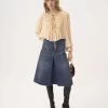 Jupe longueur genou en denim Jupe longueur genou en denim