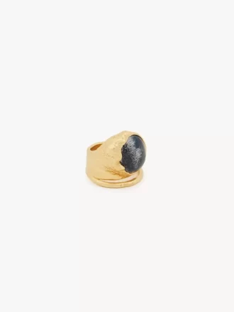 La bague Amulette de Chloé