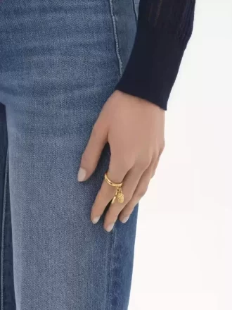 La bague Chloé Charms
