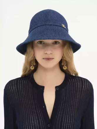 Le bob iconique Chloé en denim