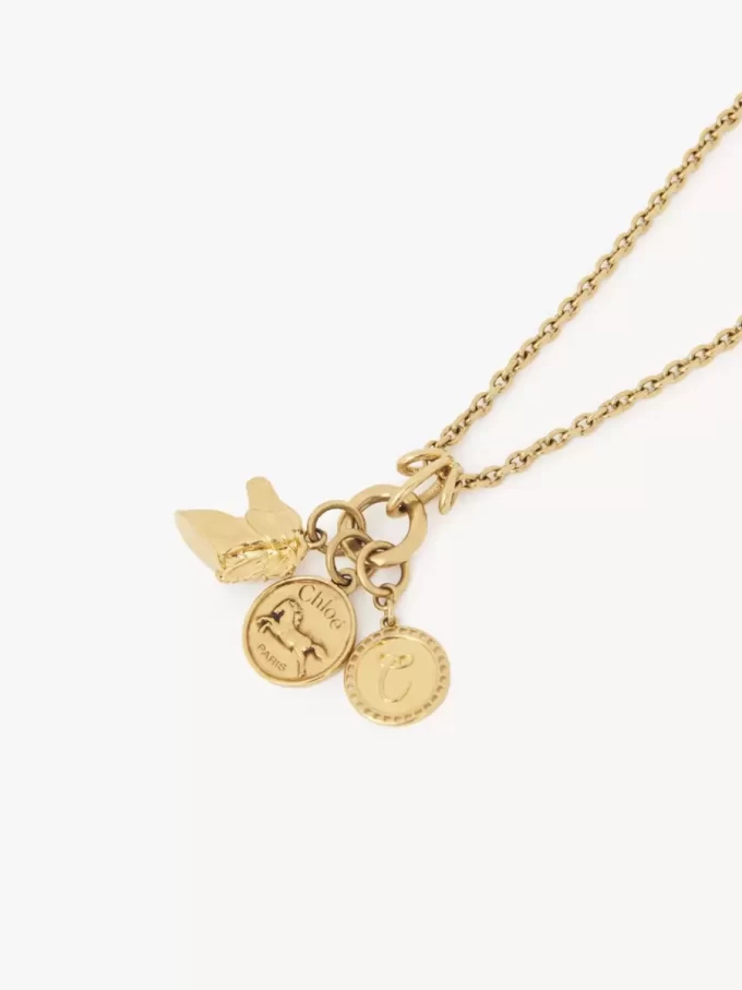 Le collier Chloé Charms Le collier Chloé Charms