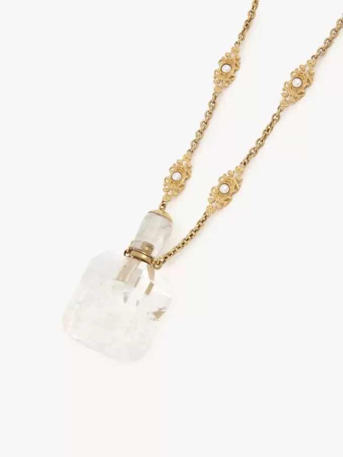 Le collier pendentif Chloé Elixir Le collier pendentif Chloé Elixir