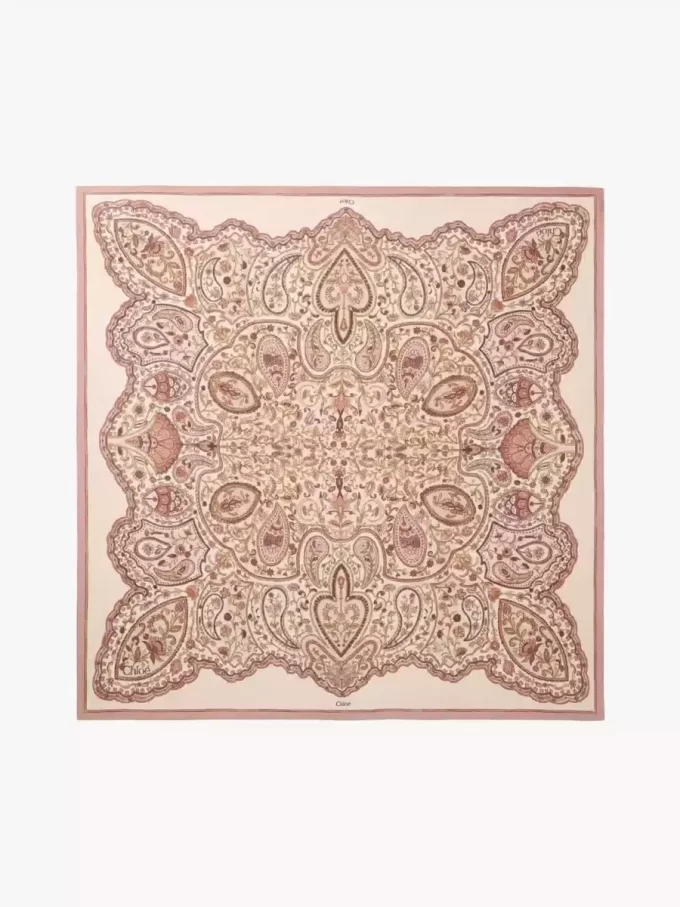 Le foulard carré Chloé Paisley en twill de soie