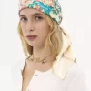 Le foulard carré Pivoines de Chloé en twill de soie Le foulard carré Pivoines de Chloé en twill de soie