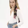 Le large foulard bandeau Chloé Peonies en charmeuse de soie Le large foulard bandeau Chloé Peonies en charmeuse de soie