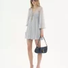 Le sac bandoulière 99 en cuir grainé