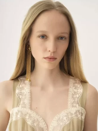 Les boucles d&rsquo;oreilles Amulette de Chloé