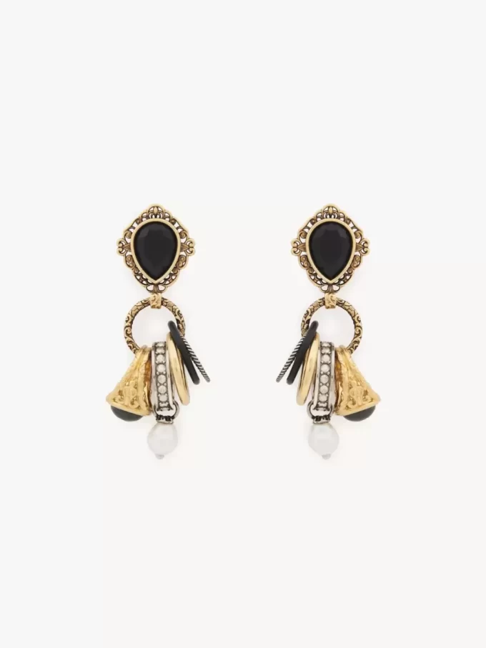 Les boucles d&rsquo;oreilles Chloé Antique Pearls