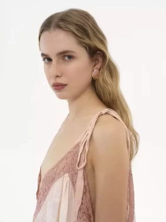 Les boucles d&rsquo;oreilles Chloé Senses