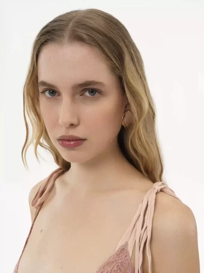 Les boucles d&rsquo;oreilles Chloé Senses