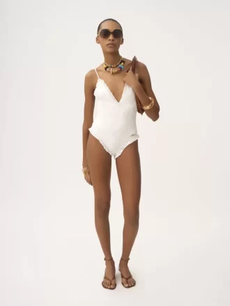 Maillot de bain une pièce à volants et col en V