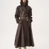 Manteau d’équitation long à double boutonnage en lin enduit Manteau d’équitation long à double boutonnage en lin enduit