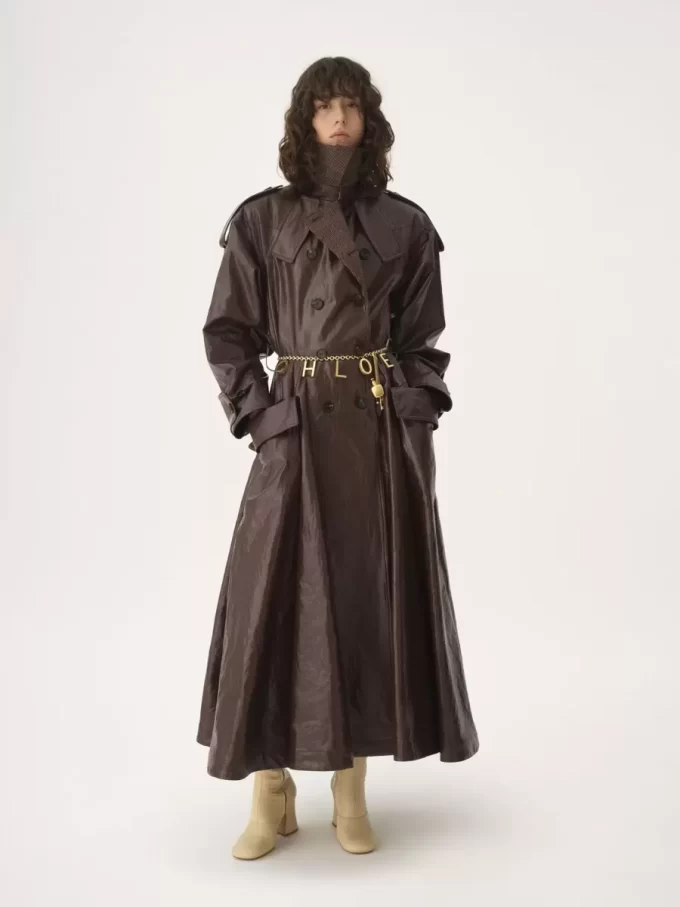 Manteau d’équitation long à double boutonnage en lin enduit Manteau d’équitation long à double boutonnage en lin enduit