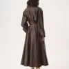 Manteau d’équitation long à double boutonnage en lin enduit Manteau d’équitation long à double boutonnage en lin enduit