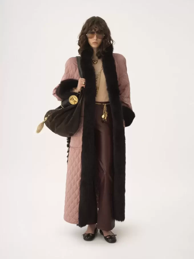 Manteau hybride long en satin technique Manteau hybride long en satin technique