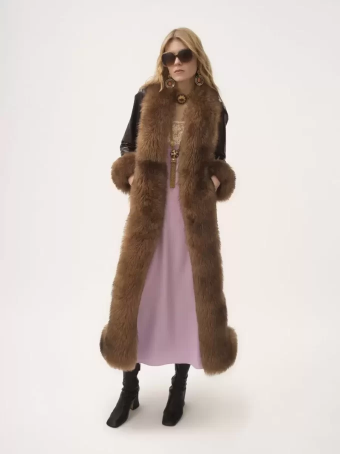Manteau long colonne en cuir Manteau long colonne en cuir