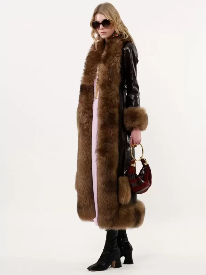 Manteau long colonne en cuir Manteau long colonne en cuir