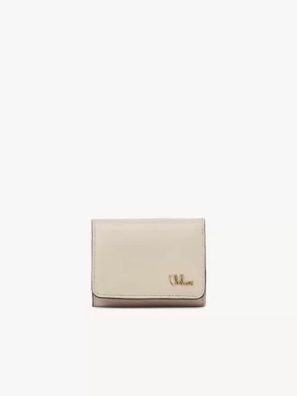 Mini Chloé Iconic à trois volets en cuir brillant