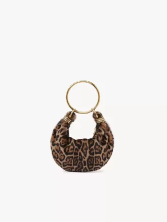 Mini sac hobo bracelet en peau lainée à imprimé léopard