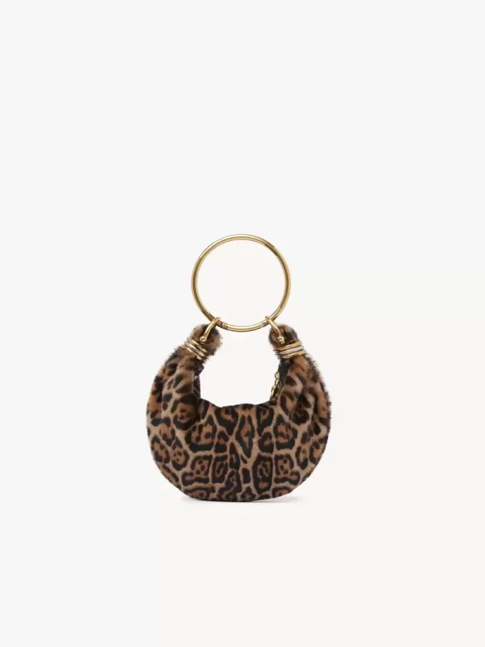 Mini sac hobo bracelet en peau lainée à imprimé léopard Mini sac hobo bracelet en peau lainée à imprimé léopard