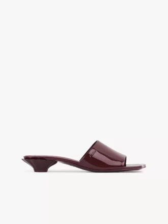 Mule à fleurs
