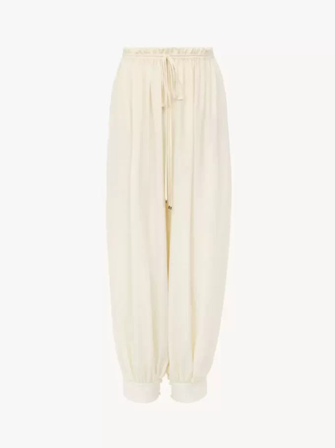 Pantalon court fluide en crêpe de Chine Pantalon court fluide en crêpe de Chine