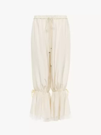 Pantalon court fluide en pongé de soie lavée et dentelle