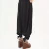 Pantalon fluide plissé en charmeuse de soie Pantalon fluide plissé en charmeuse de soie