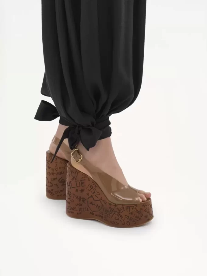 Pantalon fluide plissé en charmeuse de soie Pantalon fluide plissé en charmeuse de soie