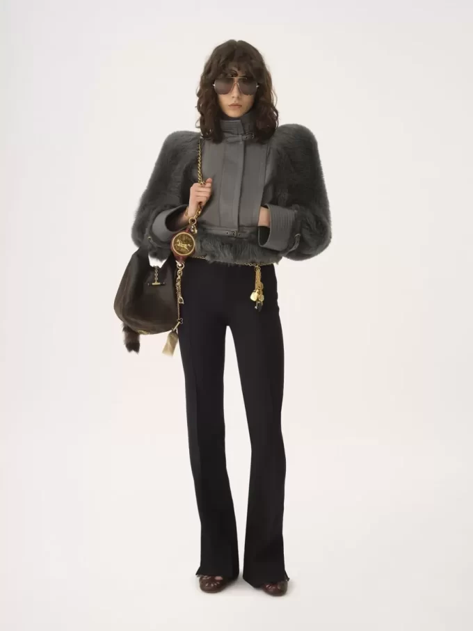 Pantalon sur mesure en gabardine de laine Pantalon sur mesure en gabardine de laine