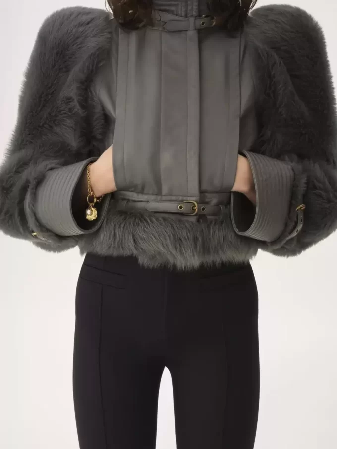 Pantalon sur mesure en gabardine de laine Pantalon sur mesure en gabardine de laine