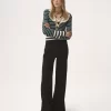 Pantalon évasé taille haute en laine grain de poudre Pantalon évasé taille haute en laine grain de poudre