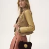 Petit sac bandoulière Chloé Heritage en velours Petit sac bandoulière Chloé Heritage en velours