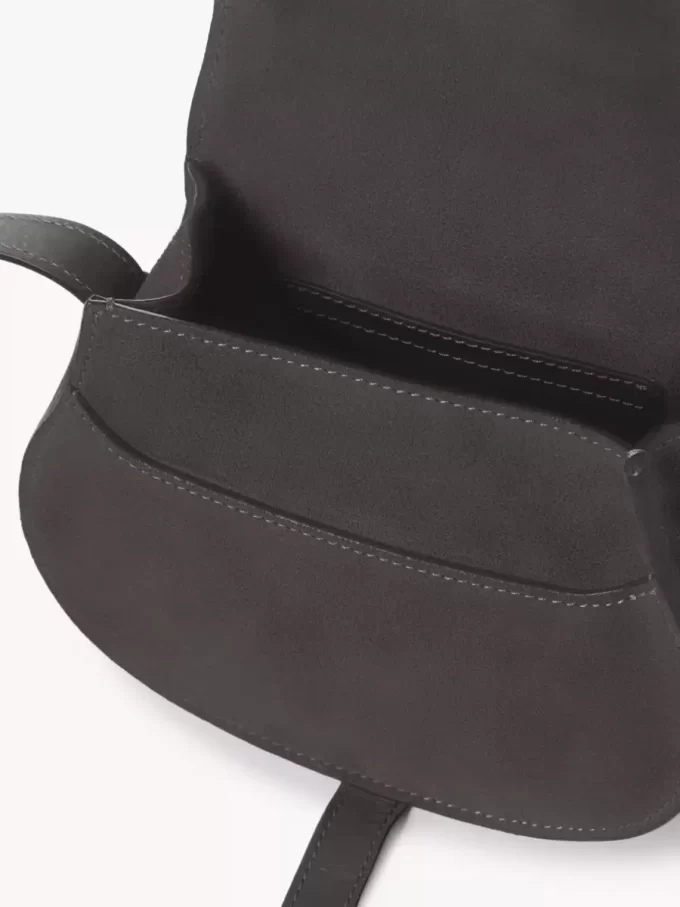 Petit sac de selle Marcie en cuir suédé Petit sac de selle Marcie en cuir suédé