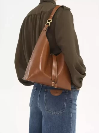 Petit sac hobo Marcie en cuir brillant Petit sac hobo Marcie en cuir brillant