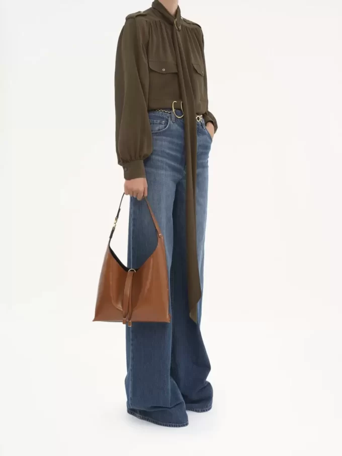 Petit sac hobo Marcie en cuir brillant Petit sac hobo Marcie en cuir brillant