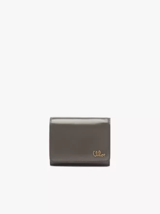 Petit sac à main Chloé Iconic à trois volets avec poche à monnaie en cuir brillant