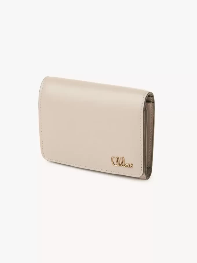 Petit sac à main Chloé Iconic à trois volets avec poche à monnaie en cuir brillant
