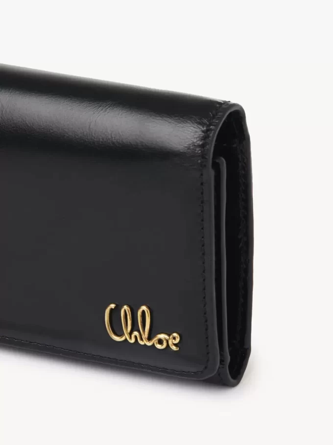 Petit sac à main Chloé Iconic à trois volets avec poche à monnaie en cuir brillant