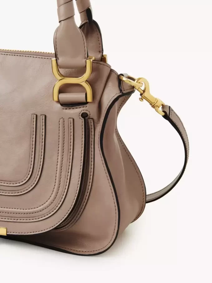 Petit sac Marcie en cuir brillant Petit sac Marcie en cuir brillant