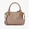 Petit sac Marcie en cuir brillant Petit sac Marcie en cuir brillant